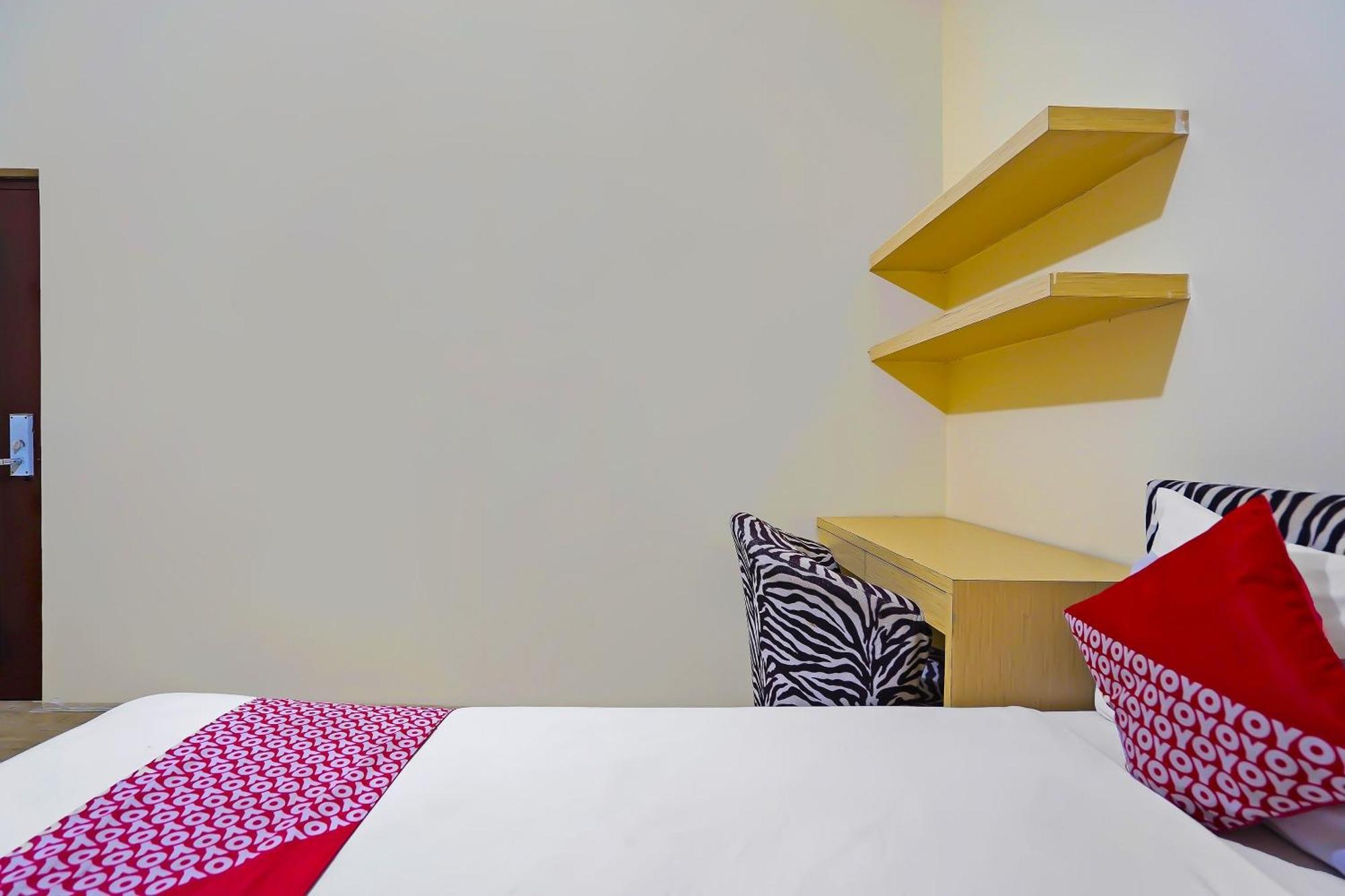 סוראבאיה Oyo Life 511 Grace Residence מראה חיצוני תמונה